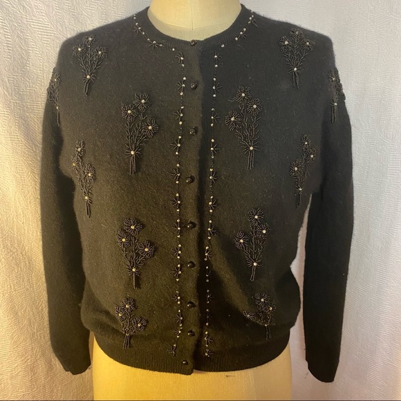Vintage hand beaded S/M black sweater EUC - Picture 2 of 8